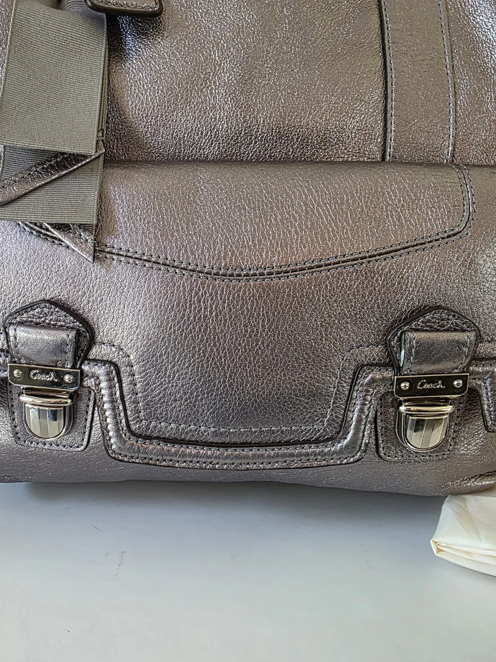 Coach Poppy Pushlock Metallic Leather Tote Y2K Silver Gray